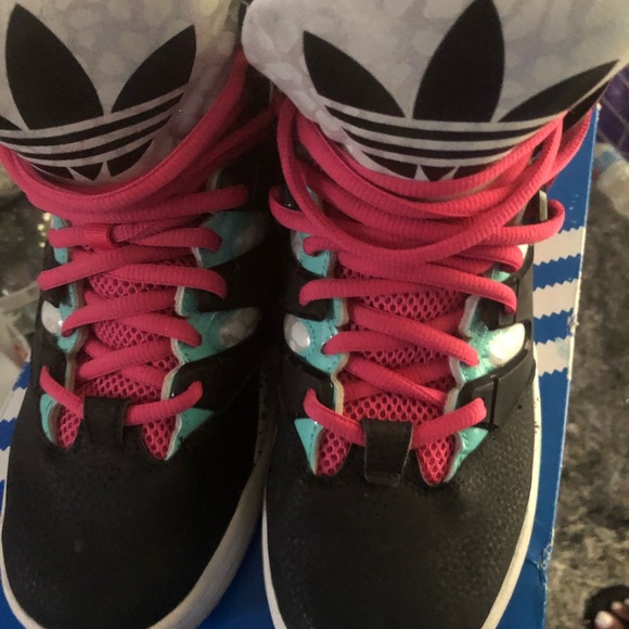 adidas Shoes - Adidas GLC Green/Black-Pink SZ 7